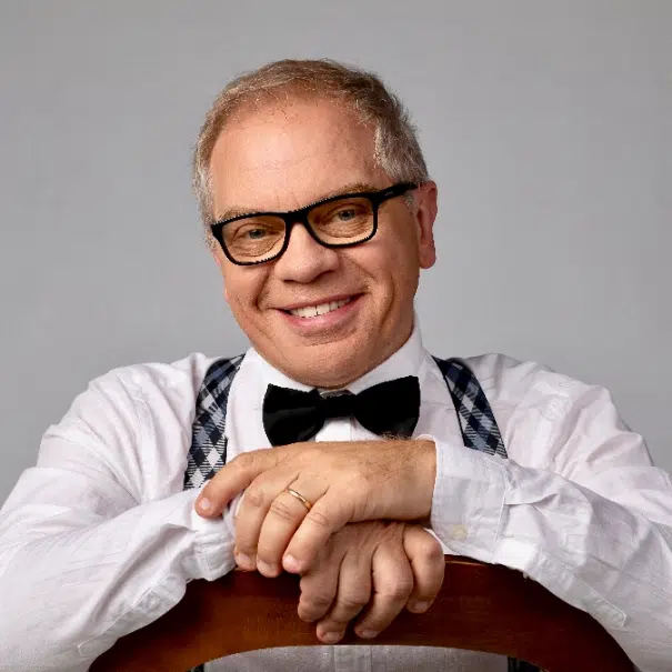 Artista Zelig fin dall'inizio del programma