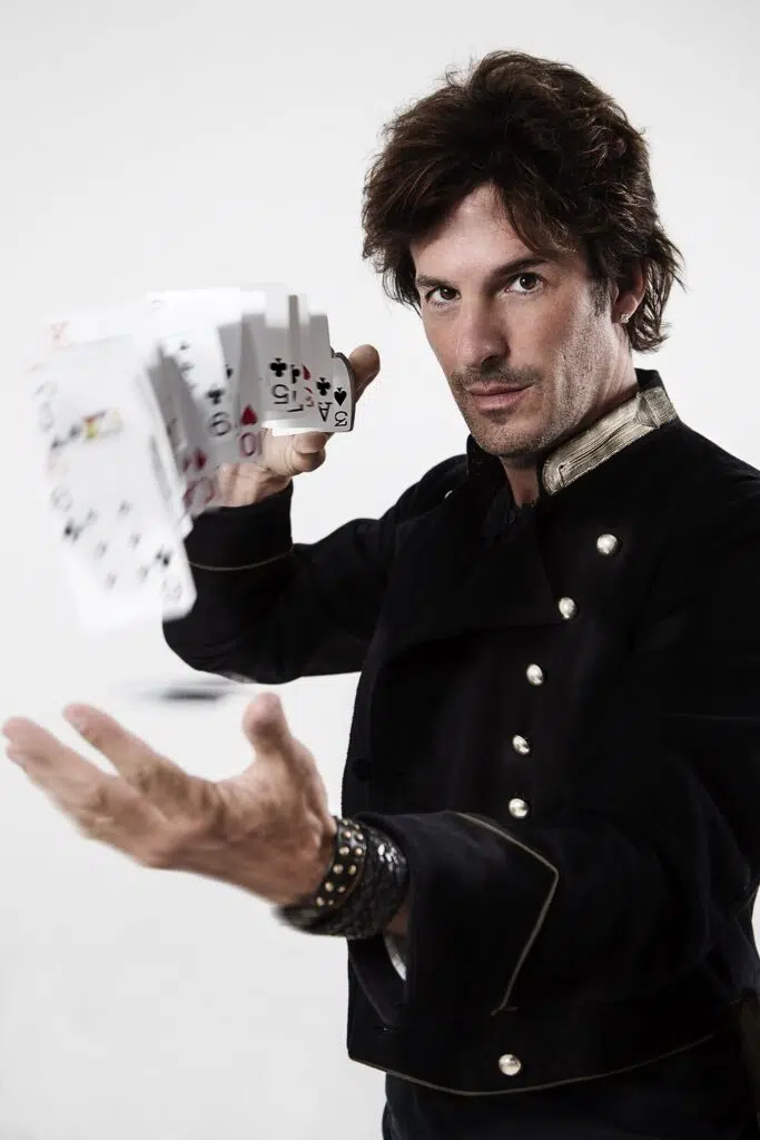 Antonio Casanova illusionismo agenzia eventi