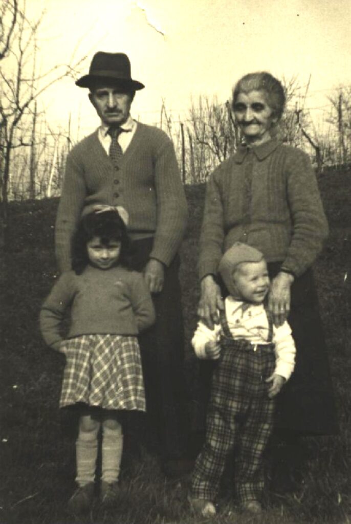 Video e testo Ninna Nonna canzone ufficiale Festa dei Nonni per il ventennale