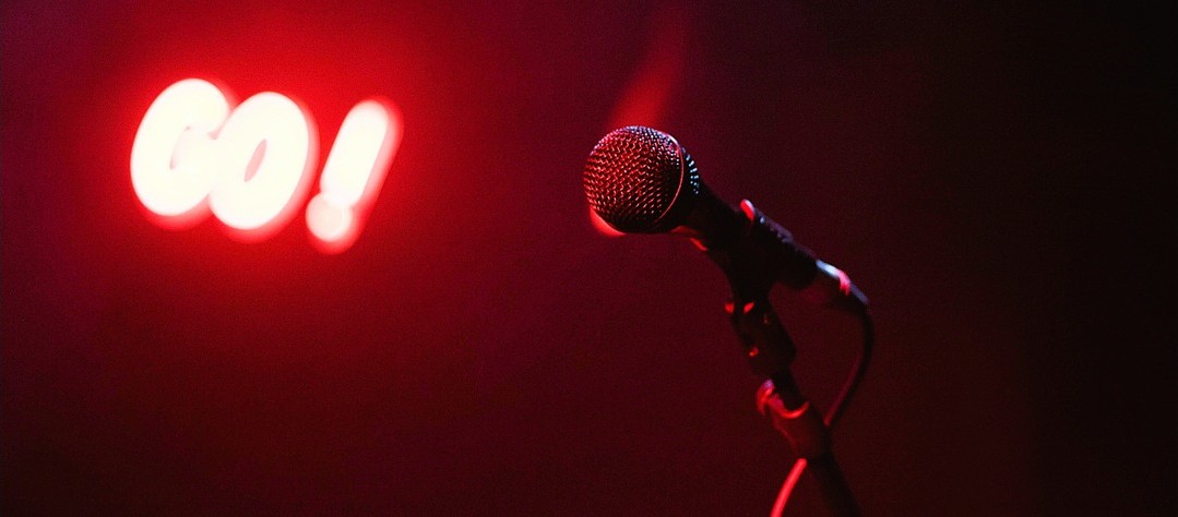 Karaoke alla tua festa aziendale: i tuoi ospiti diventano protagonisti!